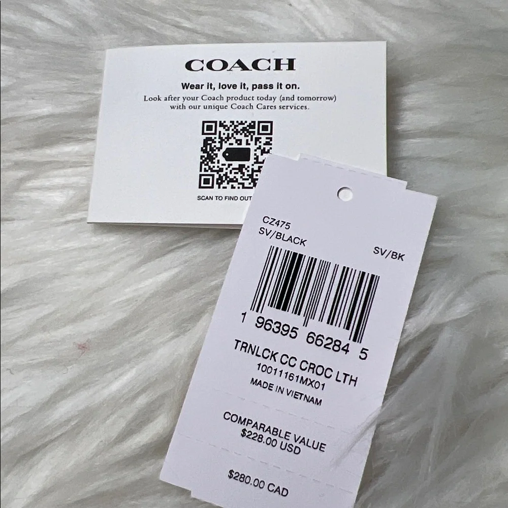 Coach Black Croc Embossed Turnlock Card Case Mini With Chain Bag Retail $228 NWT - Picture 13 of 17